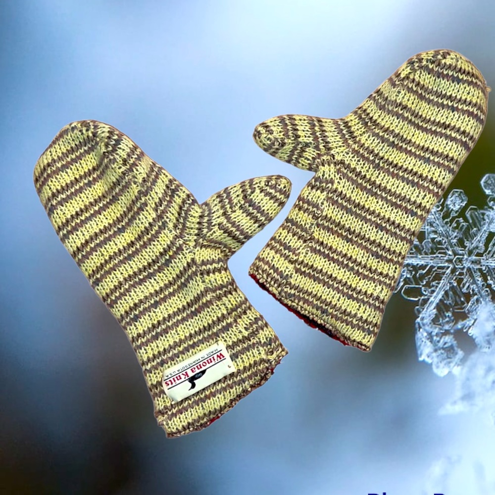 COPY - HANDMADE Winona  Knits Winter Gloves!